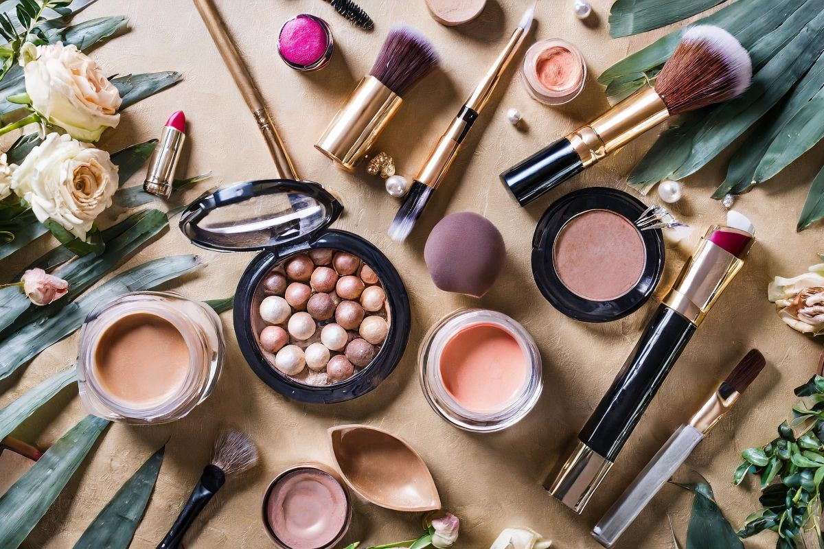 dsm-firmenich and Estée Lauder advance AI-driven beauty discoveries